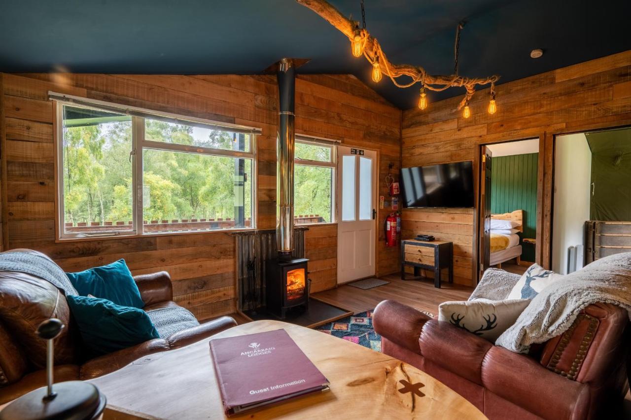 Ancarraig Lodges Drumnadrochit Exterior foto