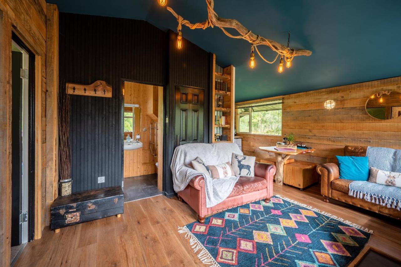 Ancarraig Lodges Drumnadrochit Exterior foto