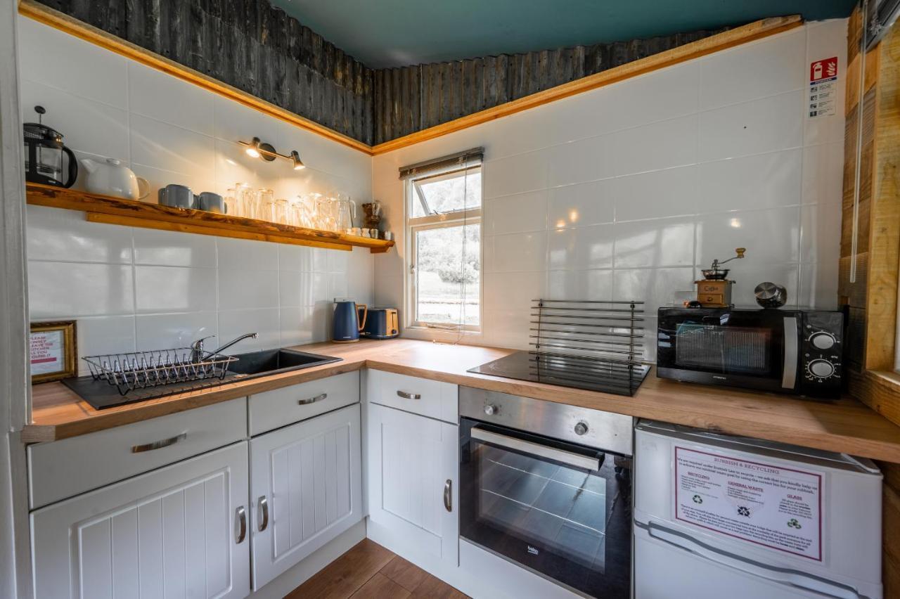 Ancarraig Lodges Drumnadrochit Exterior foto